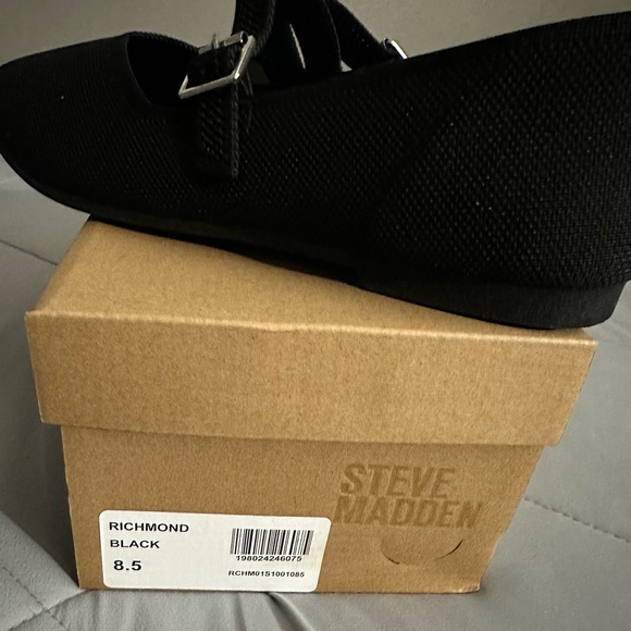 Steve Madden Richmond Black Sneakers - Picture 3 of 3